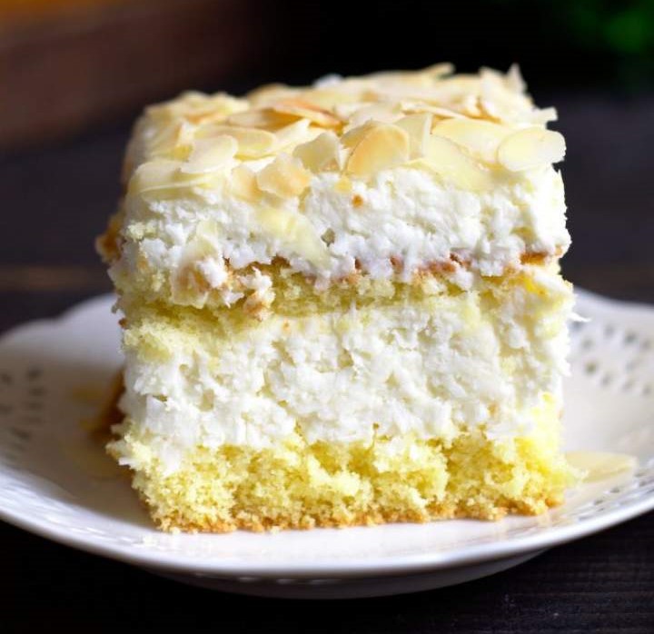 Ciasto „Dotyk Anioła” – Delikatny Wypiek z Kokosowym Znadą