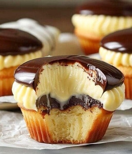 Muffinki Donauwellen z puddingiem – szybki przepis na wyśmienity smak!