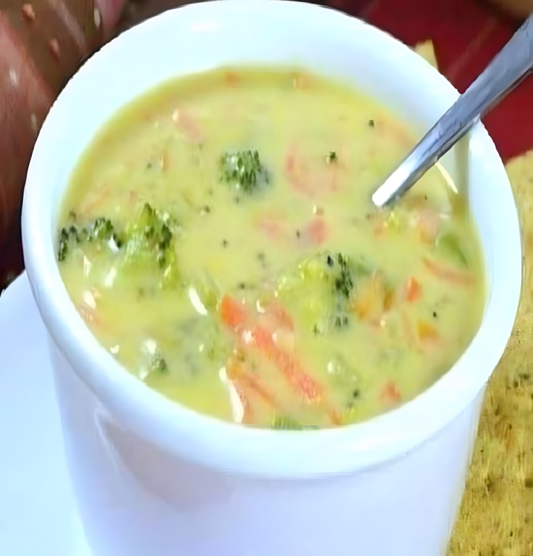 Niesamowita, 3-dniowa zupa detoksykacyjna, która pomoże Ci pozbyć się stanów zapalnych, tłuszczu z brzucha i toksyn – jedz tyle, ile chcesz!