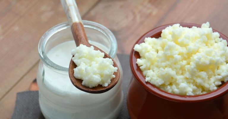 Czym jest kefir i dlaczego powinniśmy go spożywać codziennie?